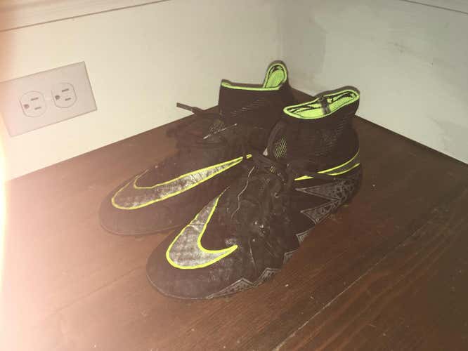 Nike Hypervenom Phantom II Cleats