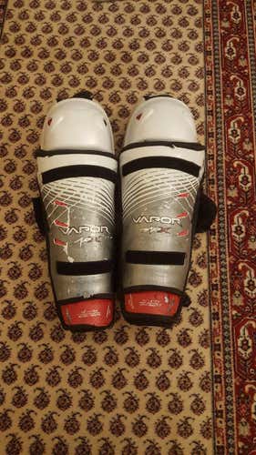 16" Bauer Vapor APX1 Shin Pads