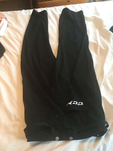 CCM adult medium referee bundle