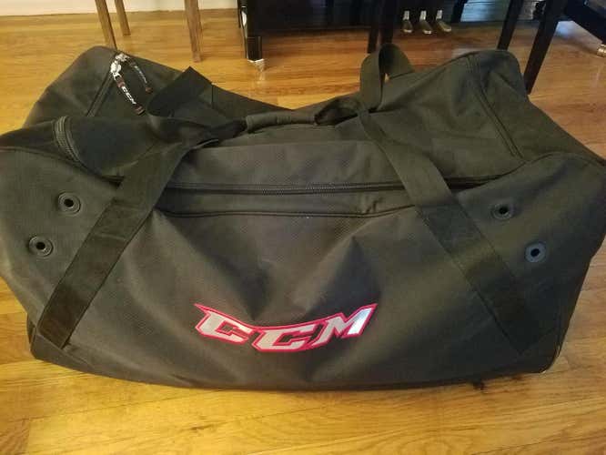 CCM rbz hockey bag