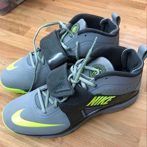 RARE LN Nike Hurache Turf Shoes Gray/Volt Green