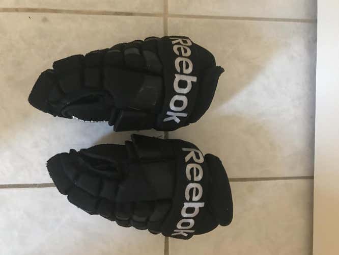 Reebok gloves