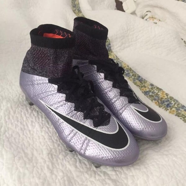 Men's Size 8.5 Nike Mercurial Superfly