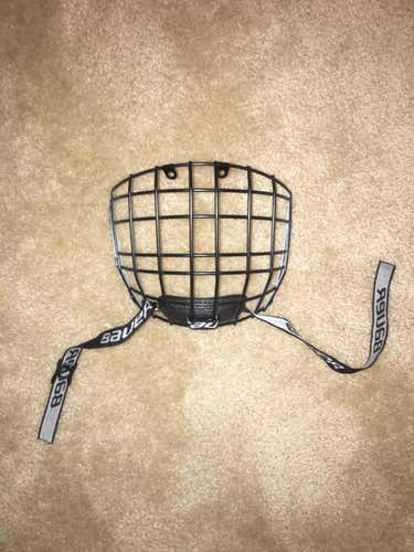Bauer Oreo cage size small