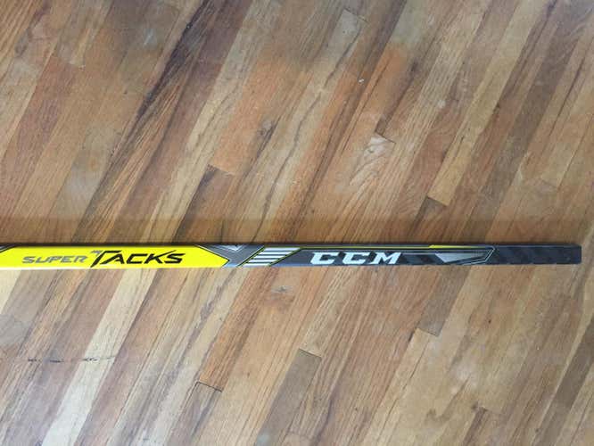 NEW CCM SuperTack / 85 Flex / Grip / Pro Stock / Right Hand