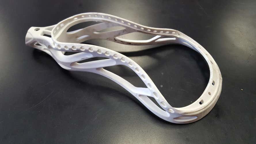 Used Warrior Noz 2 Unstrung