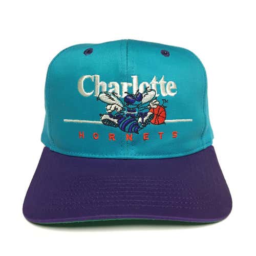 Vintage Charlotte Hornets Snapback Hat