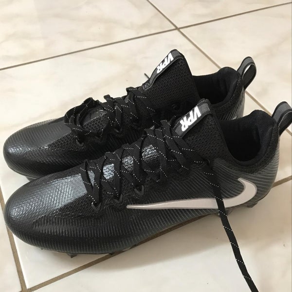 BN Nike Football/Lacrosse Cleats