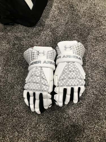 UA Lacrosse Gloves