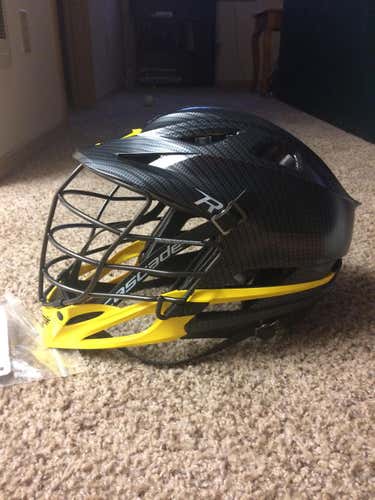 BRAND NEW LIMITED EDITION CASCADE R *BRAND NEW*