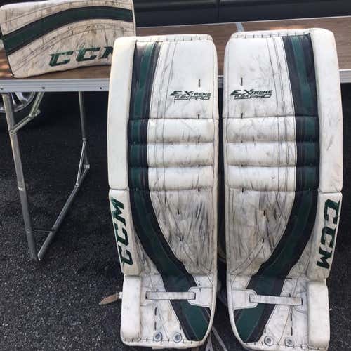 CCM Extreme Flex Pro 35 +2 W/blocker, No Glove