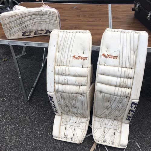 CCM Extreme Flex Pro 35 +2 W/blocker, No Glove