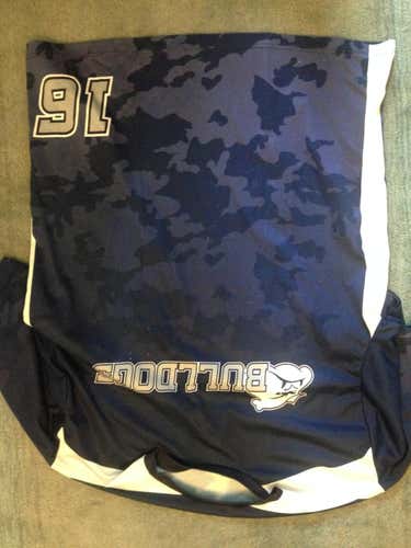 Yale Bulldog shooter shirt