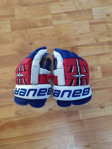 Bauer Gloves