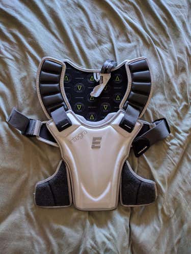 Epoch Integra shoulder pads Medium