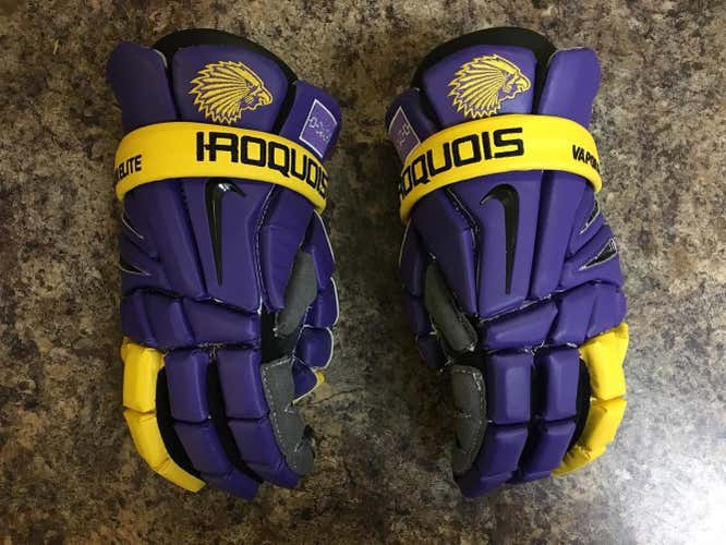 Iroquois Nike Vapor Elite