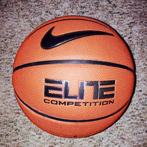 Nike Elite Full Size Basketball