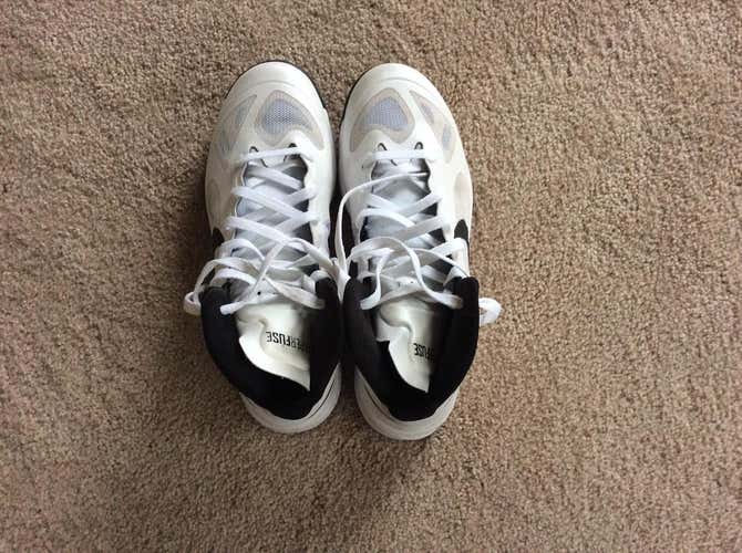 Nike Hyperfuse men's 9.5