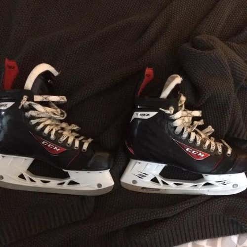 CCM RBZ 100 Skates