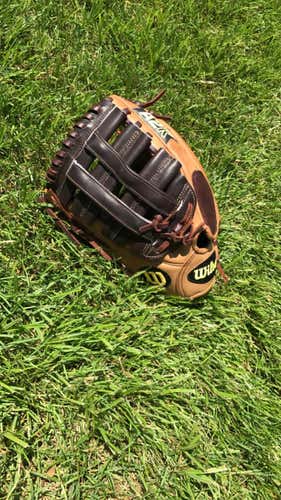 Wilson A2K LEFT HAND THROW (BEST OFFER WILL BE ACCEPTED)