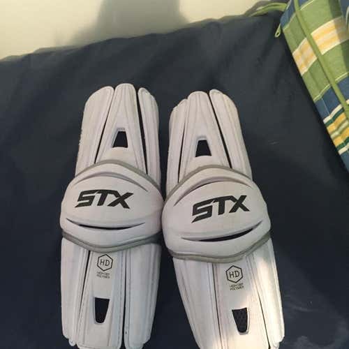 STX Stallion HD Arm Pads