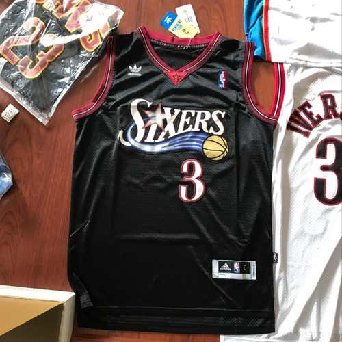Allen Iverson Jersey And Nike Lebron