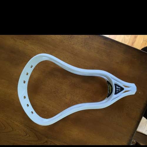 ***USED ONCE*** Warrior Regulator Max U