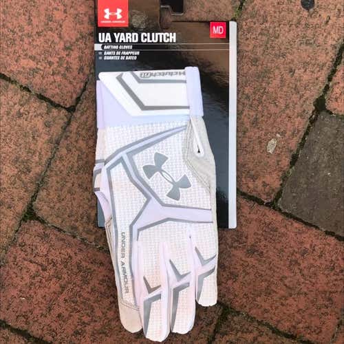 NEW - Under Armour Yard Clutch Adult Medium White Batting Gloves