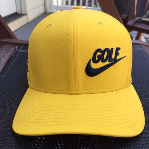 Nike Golf Clash 99 Hat