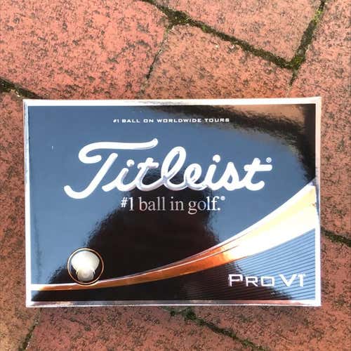NEW - 2017 Titleist Pro V1 Dozen White Golf Balls Original Packaging
