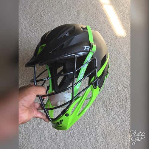 True Lacrosse Cascade R