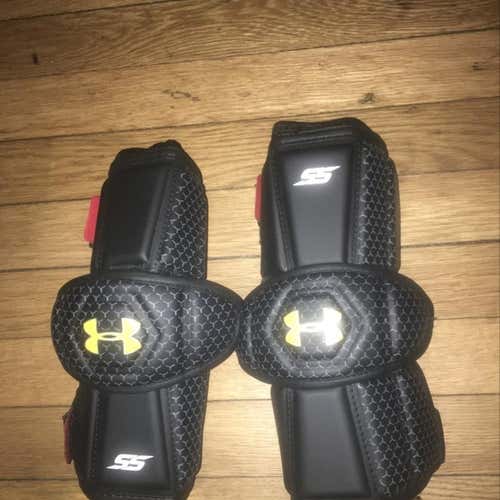 UA Player SS Arm Pad
