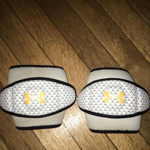 Under Armour Charge 2 Elbow Caps
