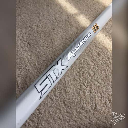 STX Alliance 225
