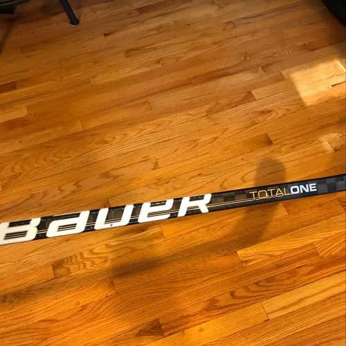 Bauer Total One One Piece Stick