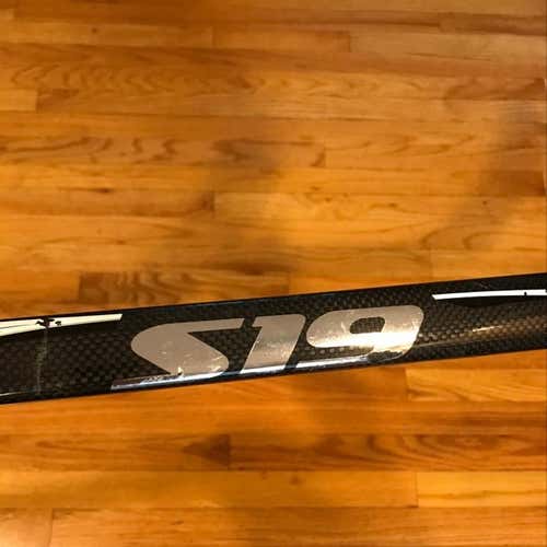 Easton S19 Stick