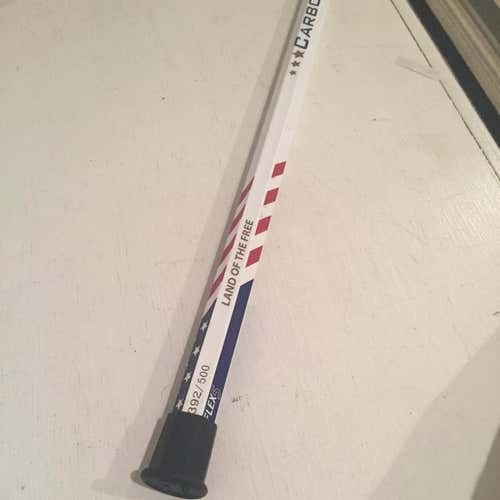 LE USA CARBON Signed By ECD Greg 392/500