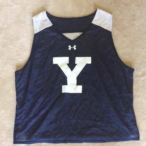 Yale Reversible Under Armour Pinnie