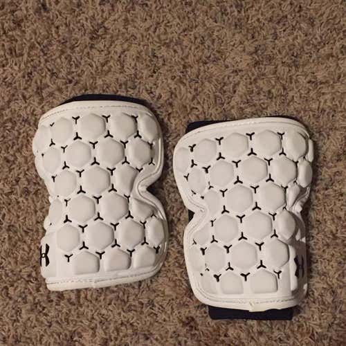 Under Armor Elbow Pad