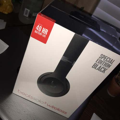 Beats Solo 3 Wireless Headphones