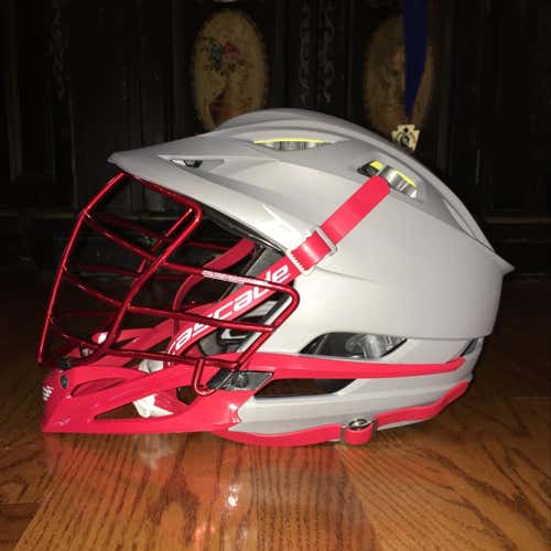 Matte Gray Cascade R With Red Face mask