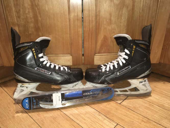 BAUER HP PRO HOCKEY SKATE *BRAND NEW BLADES AND REPLACEMENT BLADES*