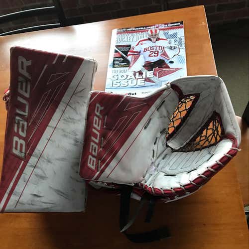 Bauer 1S Goalie Gloves... College Returns (Hockey East)