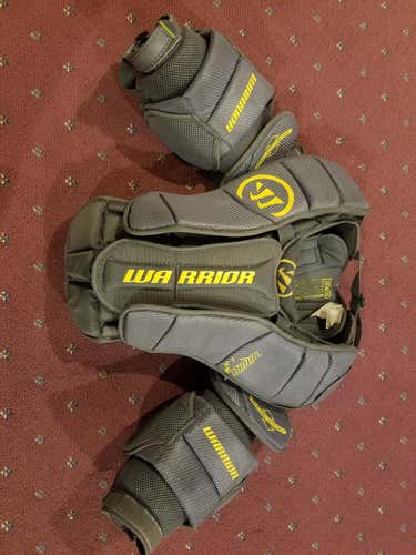 Warrior Junior Goalie Chest & Arm Protector L-XL