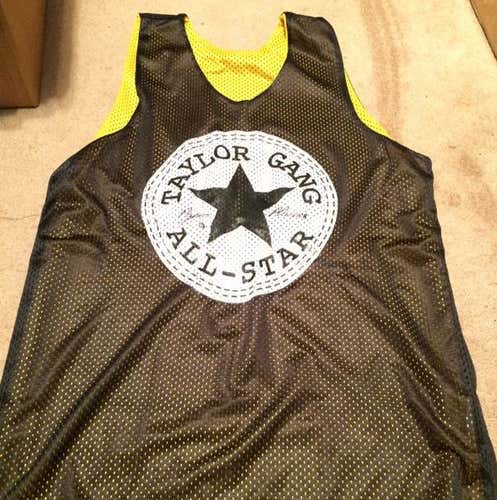 Taylor Gang Pinnie