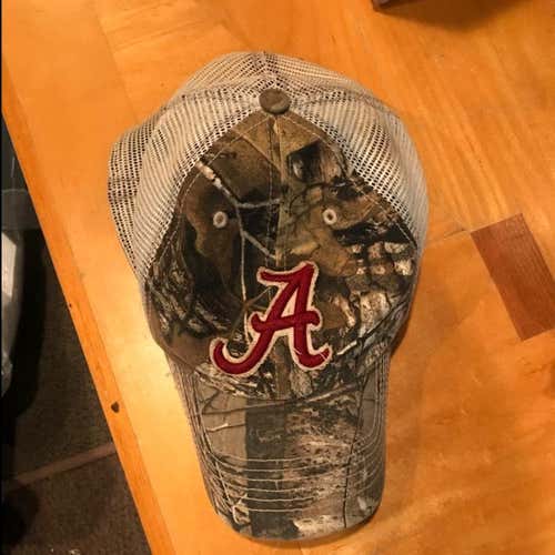 Alabama Realtree Hat Size M-L
