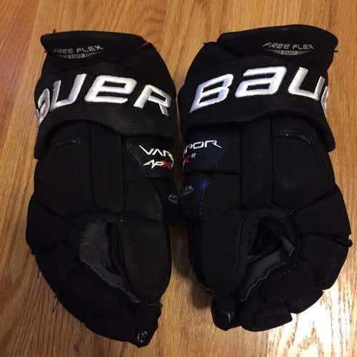Bauer Vapor APX2 Hockey Gloves 14" Black
