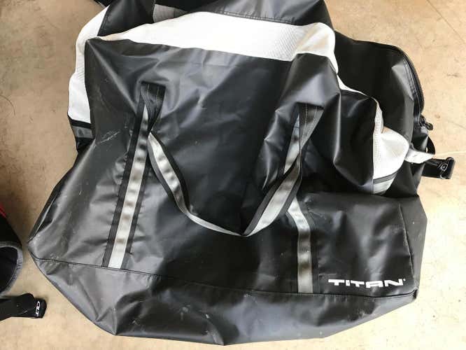 Titan Carry Bag