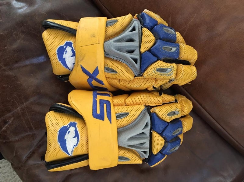 VERY USED Hofstra STX G22 Gloves Size 13" Several Holes In Fingers