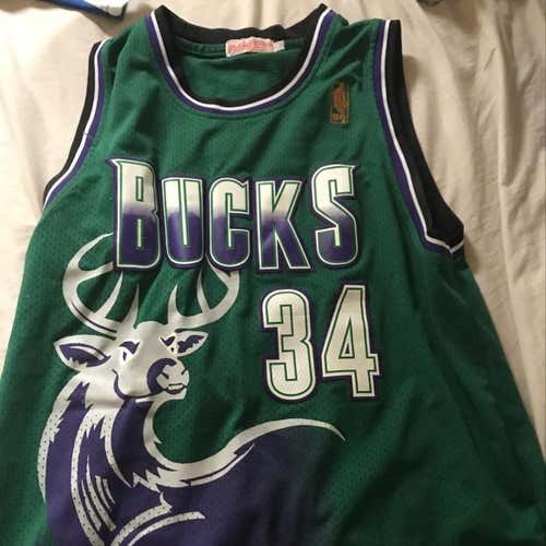 Ray Allen Bucks Jersey Large (Mitchell & Ness)
